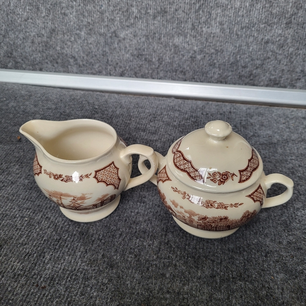 Alfred Meakin "Fair Winds" Sugar and Creamer